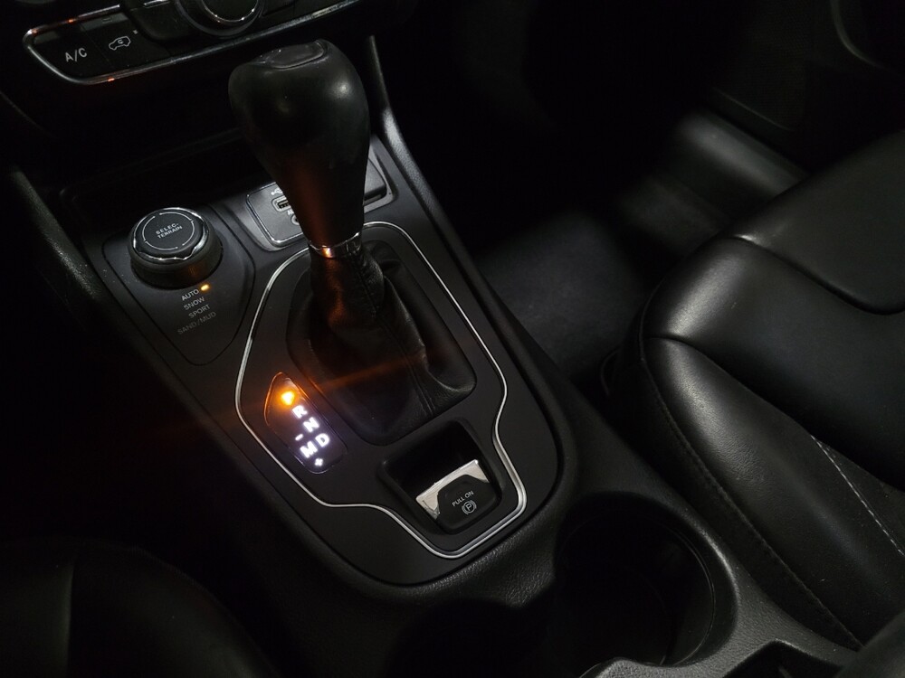 2019 Jeep Cherokee in Pittsburgh, PA 15237 - 18099757 26