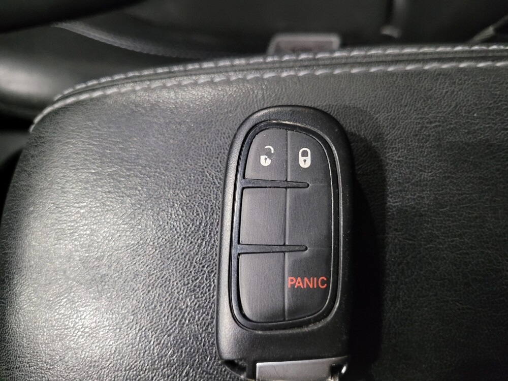 2019 Jeep Cherokee in Pittsburgh, PA 15237 - 18099757 32