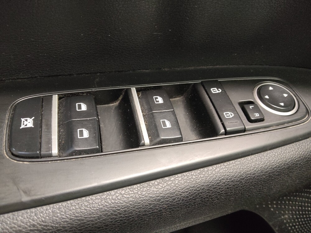 2022 Kia Forte in Wilmington, NC 28405 - 18099758 27