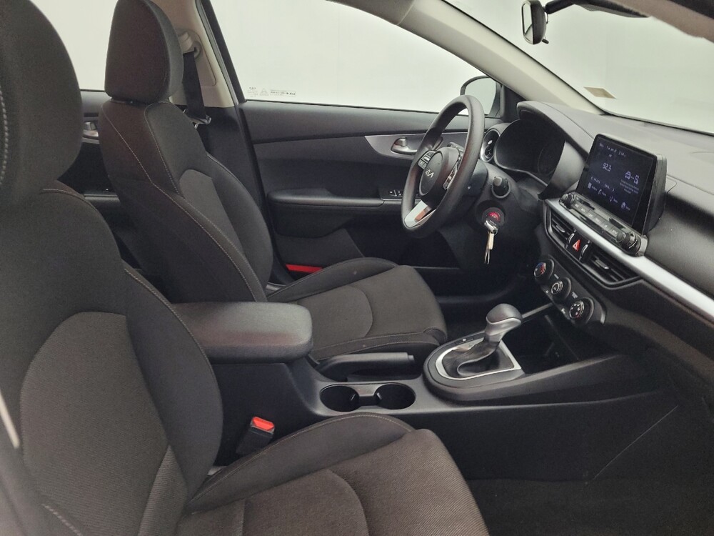 2022 Kia Forte in Wilmington, NC 28405 - 18099758 21