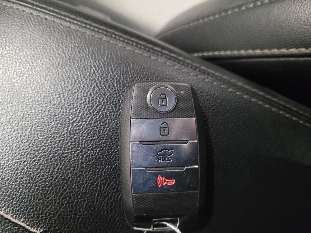 2020 Kia Optima in Pittsburgh, PA 15236 - 18099765 32