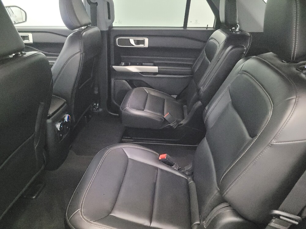 2022 Ford Explorer in Allentown, PA 18103 - 18099766 18