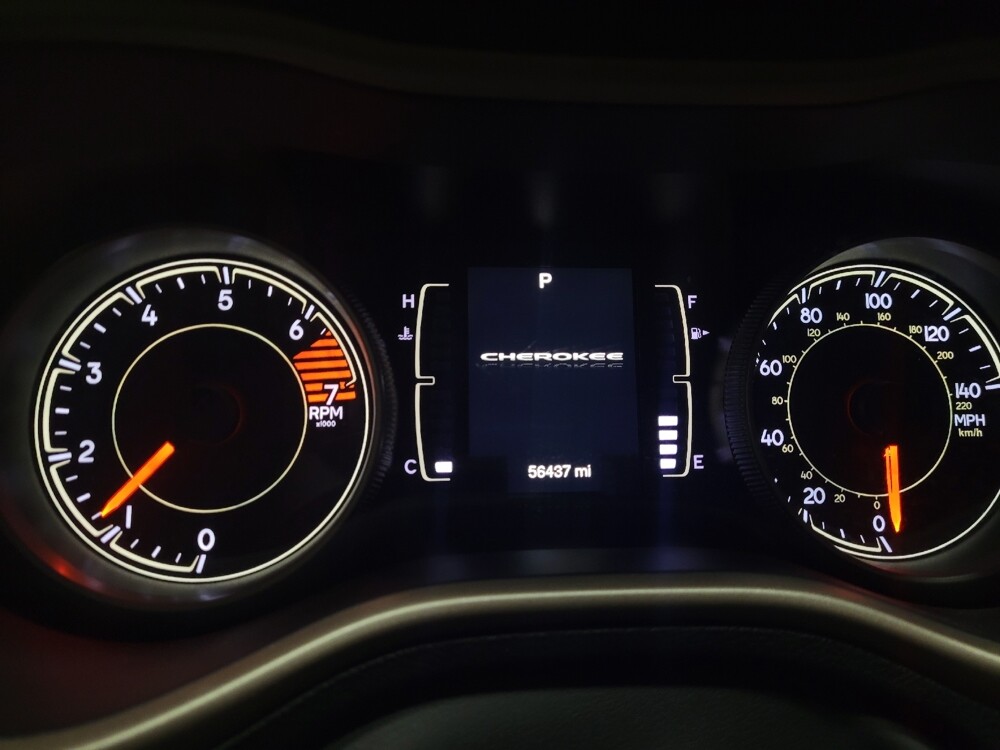 2018 Jeep Cherokee in Allentown, PA 18103 - 18099767 23