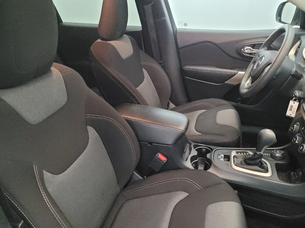 2018 Jeep Cherokee in Allentown, PA 18103 - 18099767 21