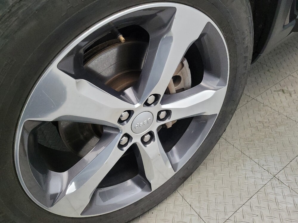 2021 Jeep Grand Cherokee L in Allentown, PA 18103 - 18099768 31