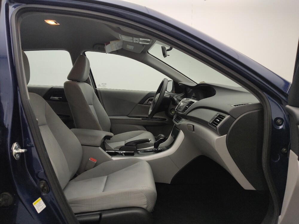 2015 Honda Accord in Gladstone, MO 64118 - 18099775 21