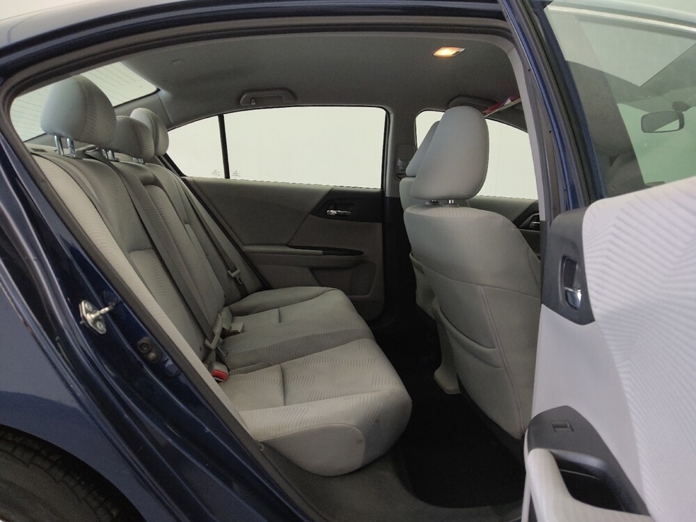 2015 Honda Accord in Gladstone, MO 64118 - 18099775 19