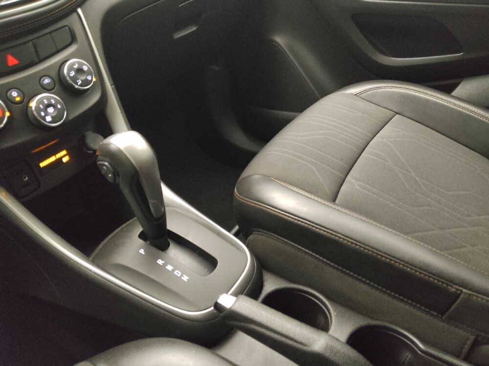 2019 Chevrolet Trax in Midlothian, IL 60445 - 18099776 26