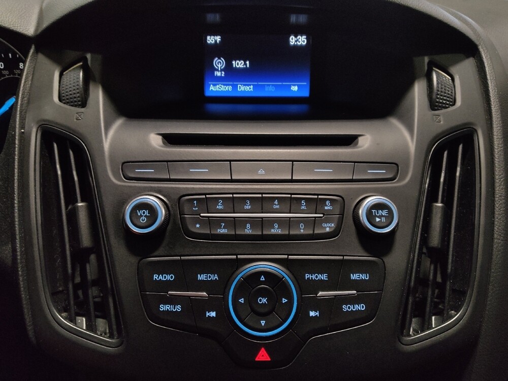 2017 Ford Focus in Gainesville, FL 32609 - 18099788 25