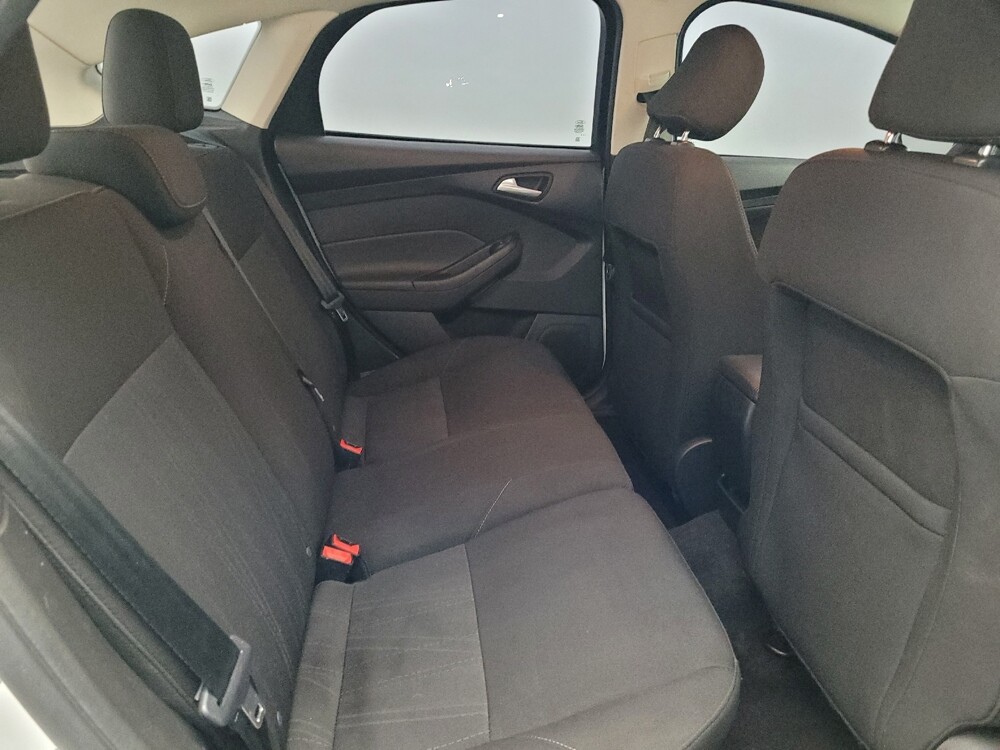 2017 Ford Focus in Gainesville, FL 32609 - 18099788 19