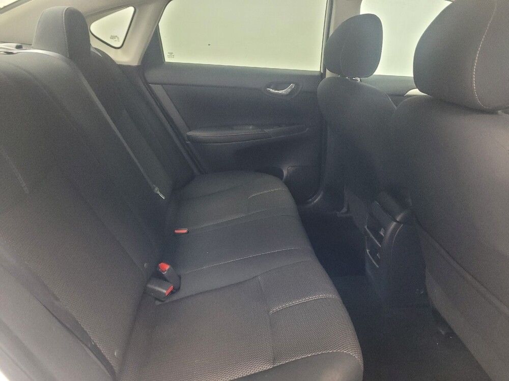 2017 Nissan Sentra in Huntsville, AL 35816 - 18099789 19