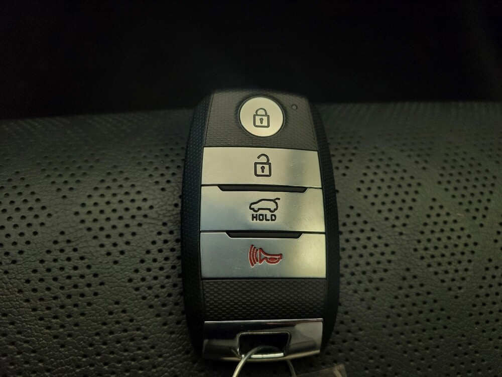 2018 Kia Sportage in Columbus, OH 43231 - 18099790 32