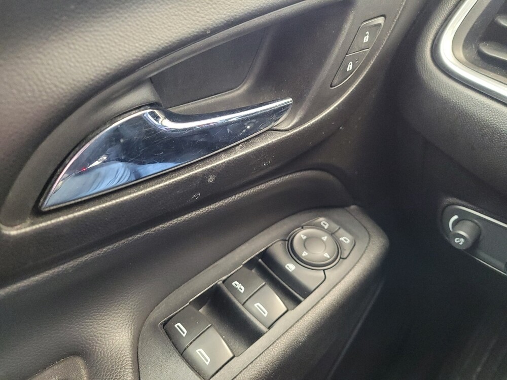 2018 Chevrolet Equinox in Columbus, OH 43231 - 18099791 27