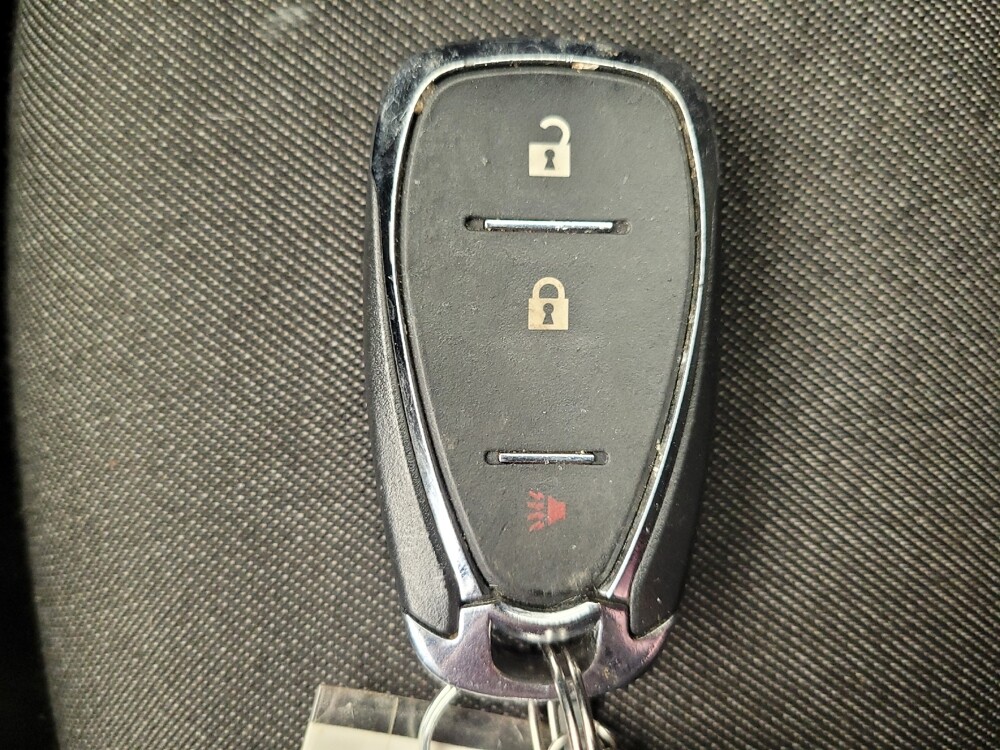 2018 Chevrolet Equinox in Columbus, OH 43231 - 18099791 32