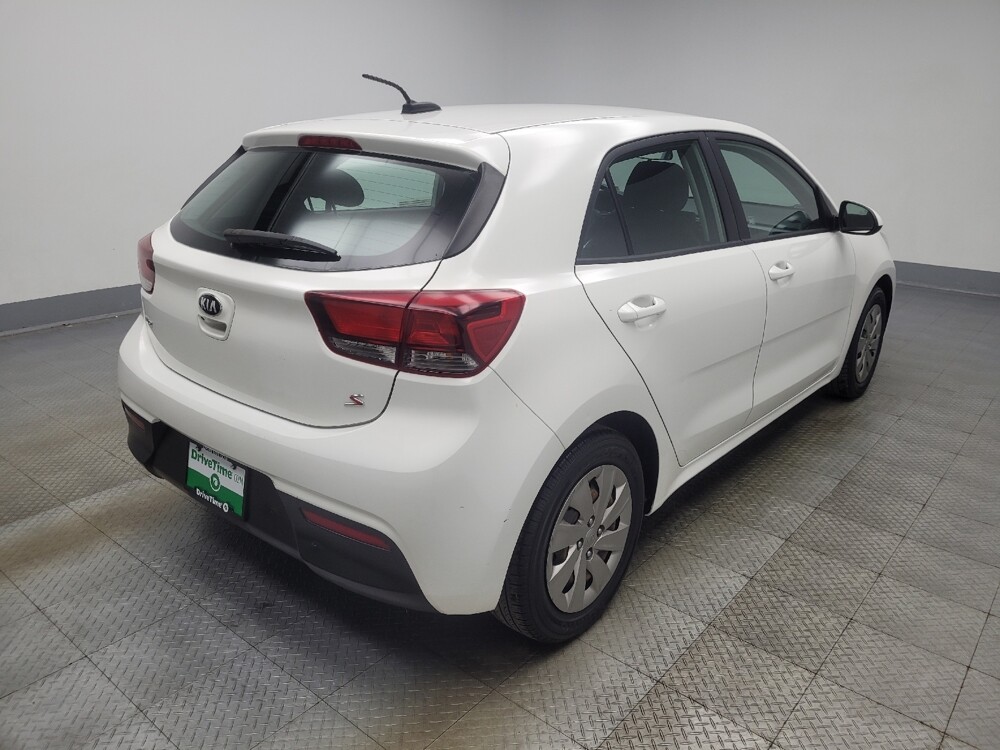2018 Kia Rio in Mishawaka, IN 46545 - 18099793 9