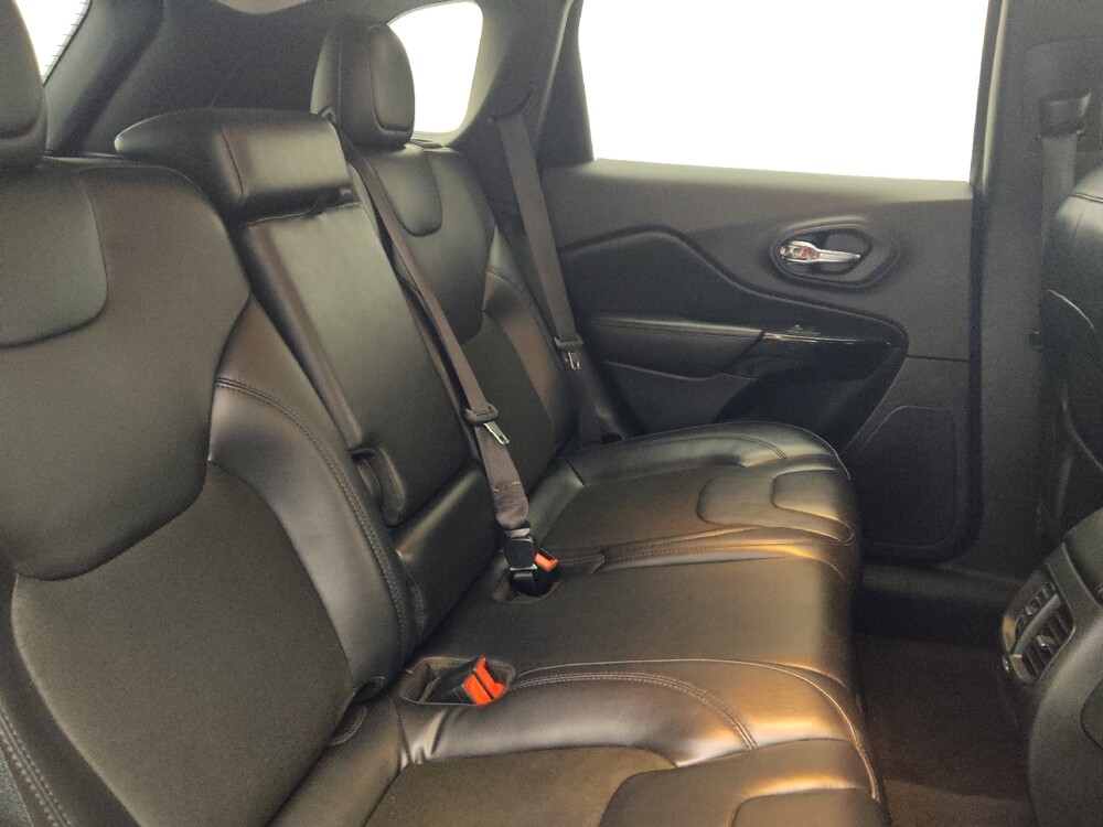 2020 Jeep Cherokee in Jacksonville, FL 32210 - 18099798 19