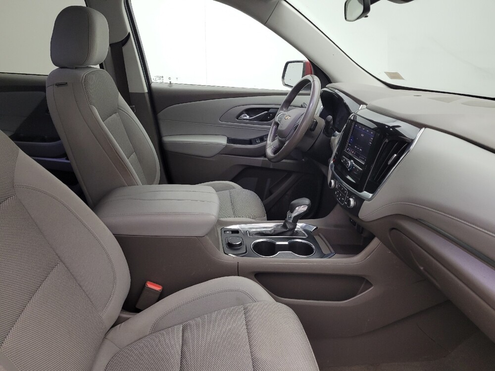 2021 Chevrolet Traverse in Columbia, SC 29210 - 18099806 21