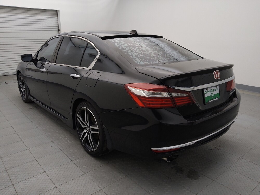 2017 Honda Accord in Houston, TX 77074 - 18099810 5