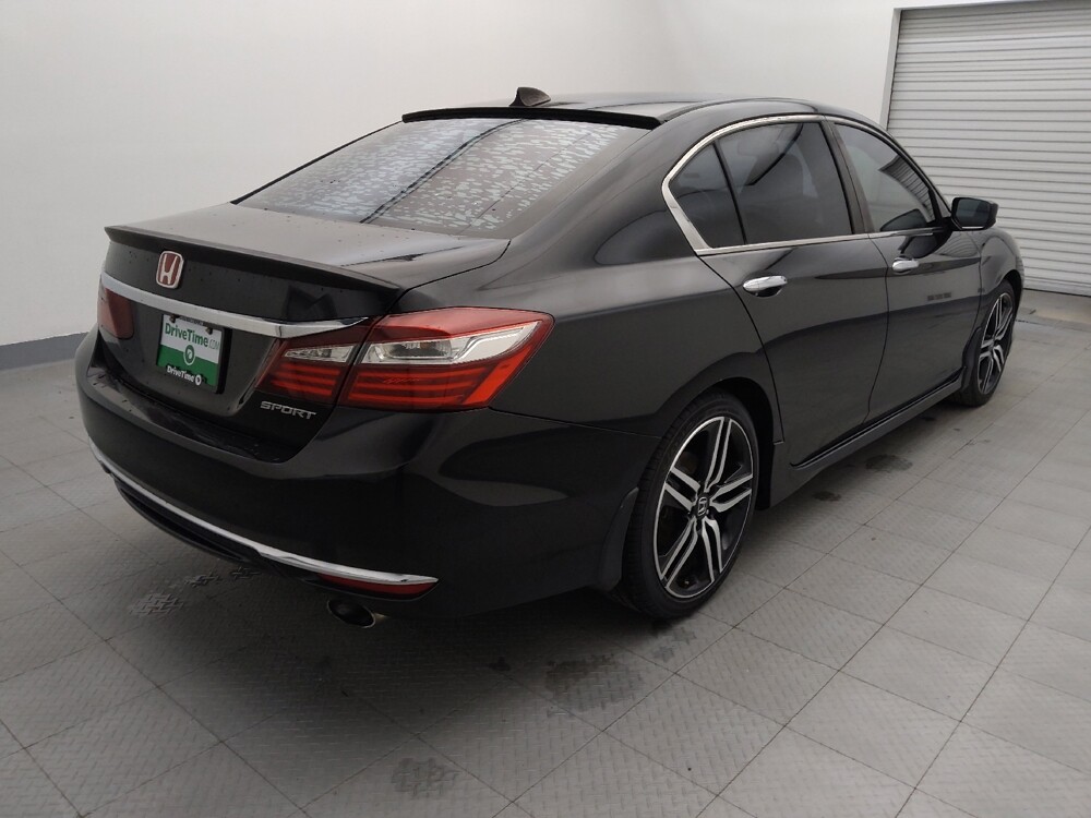 2017 Honda Accord in Houston, TX 77074 - 18099810 9