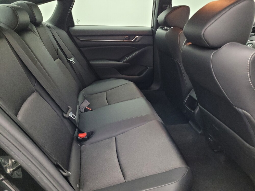 2020 Honda Accord in Fort Myers, FL 33907 - 18099813 19