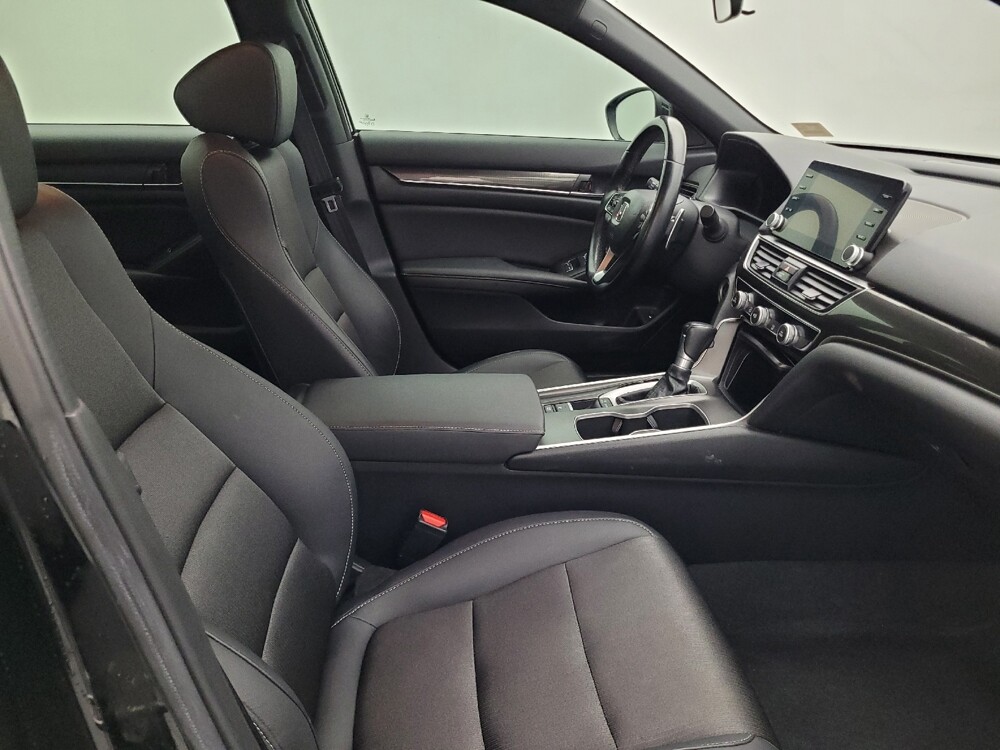 2020 Honda Accord in Fort Myers, FL 33907 - 18099813 21