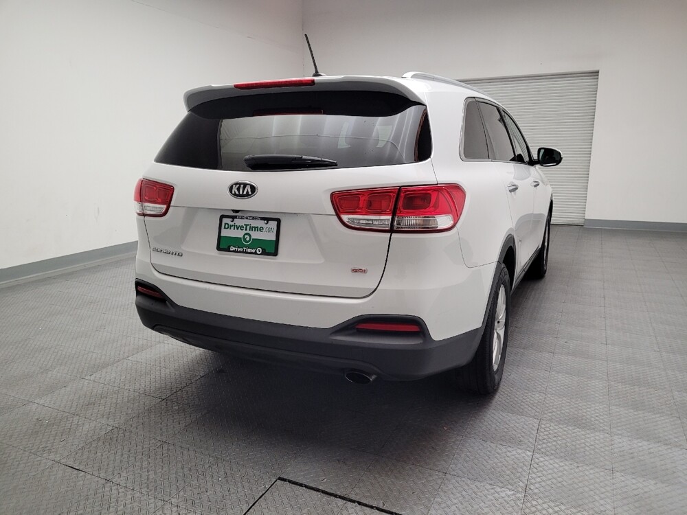 2016 Kia Sorento in Sacramento, CA 95821 - 18099821 7