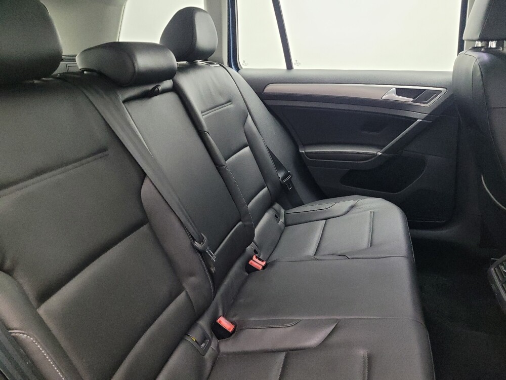 2016 Volkswagen Golf in Gainesville, FL 32609 - 18099827 19