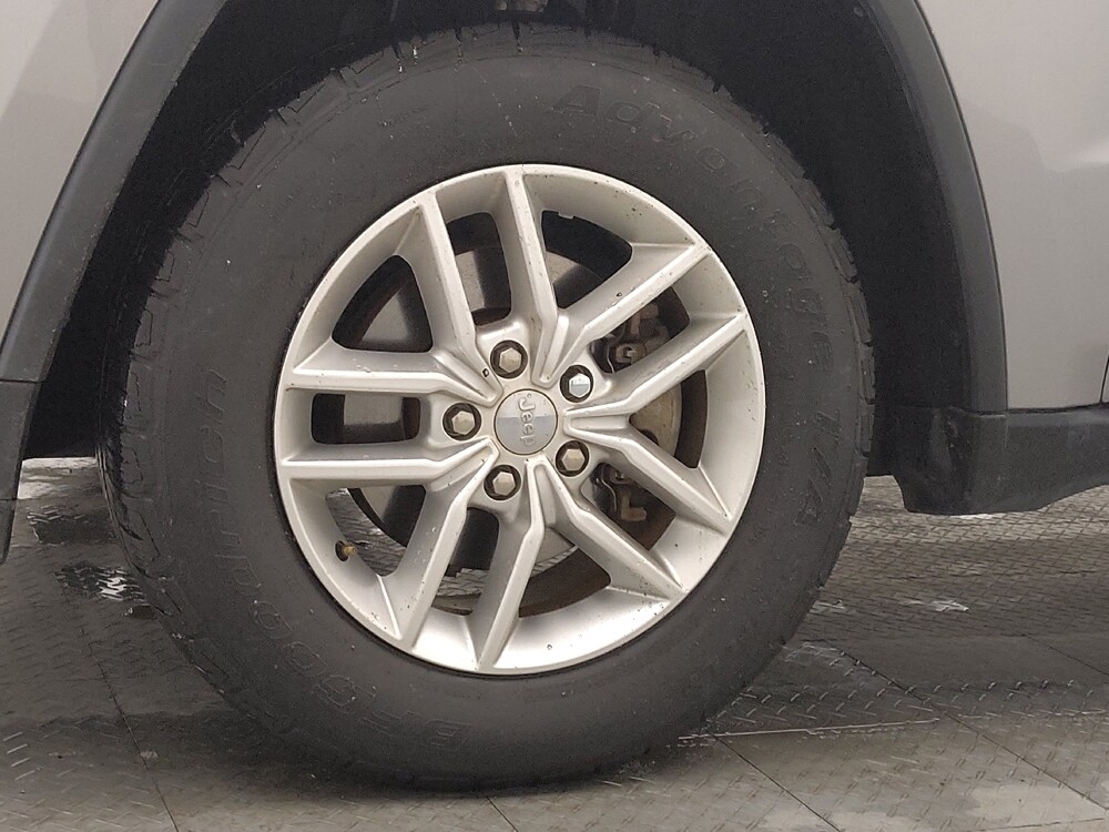 2017 Jeep Grand Cherokee in Huntsville, AL 35816 - 18099831 31