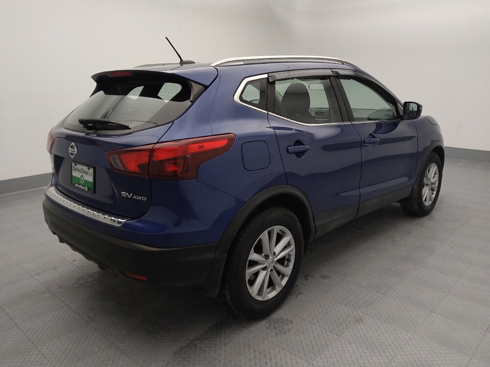 2017 Nissan Rogue Sport in Gladstone, MO 64118 - 18099838 9