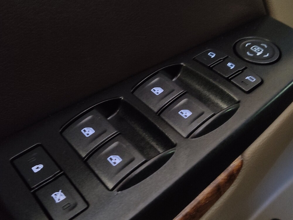 2020 Chevrolet Suburban in Fort Myers, FL 33907 - 18099839 27