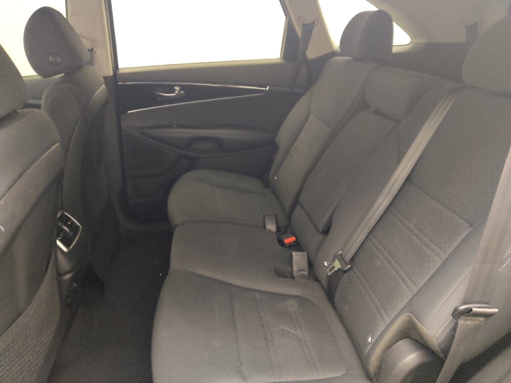 2020 Kia Sorento in Jacksonville, FL 32225 - 18099843 18