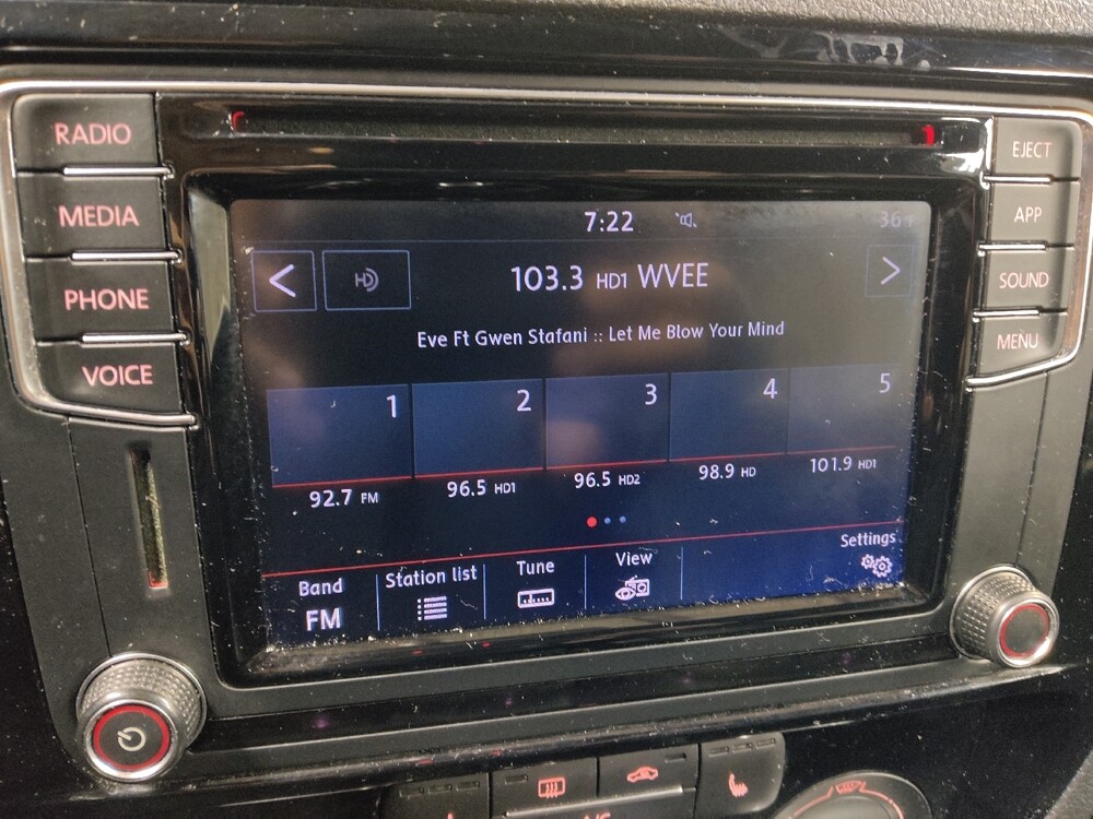 2018 Volkswagen Jetta in Conyers, GA 30094 - 18099848 25