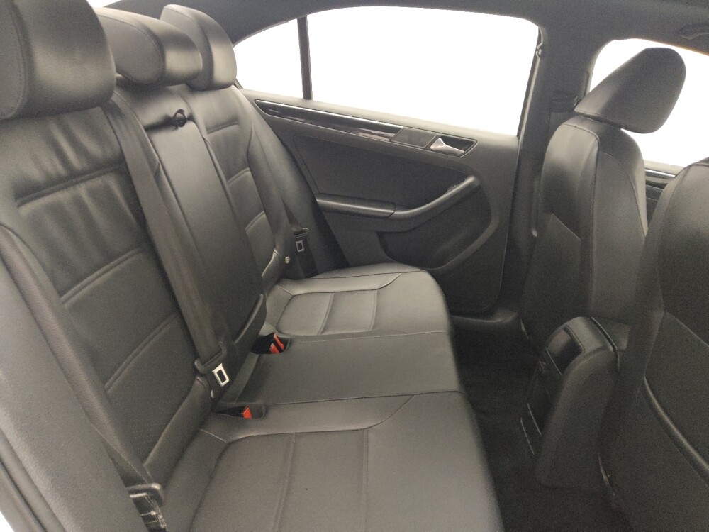 2018 Volkswagen Jetta in Conyers, GA 30094 - 18099848 19