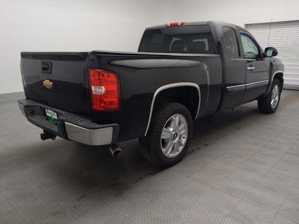 2013 Chevrolet Silverado 1500 in Jacksonville, FL 32225 - 18099851 9