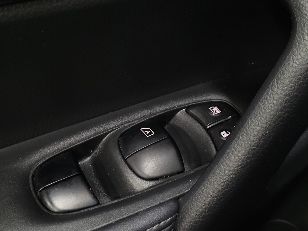 2018 Nissan Rogue in New Castle, DE 19720 - 18099855 27