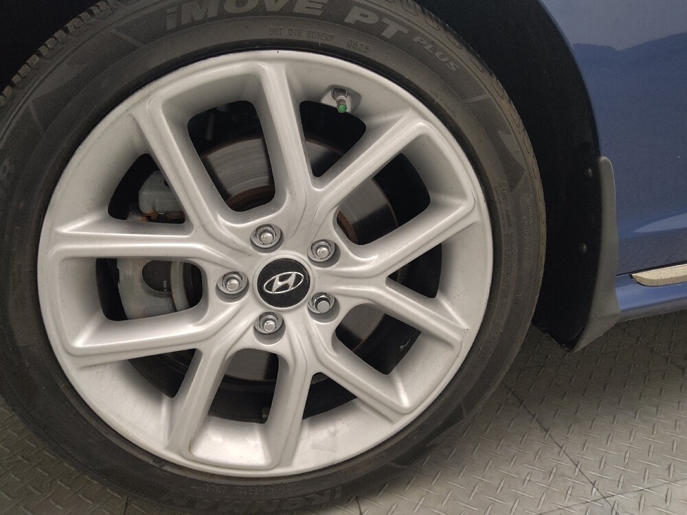 2018 Hyundai Sonata in Orlando, FL 32808 - 18099856 31