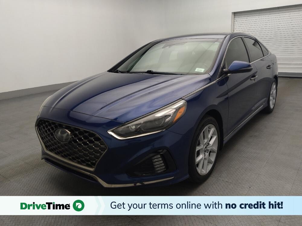 2018 Hyundai Sonata in Orlando, FL 32808 - 18099856