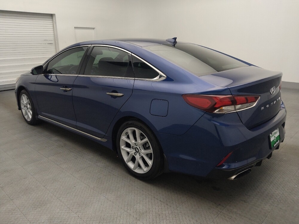 2018 Hyundai Sonata in Orlando, FL 32808 - 18099856 3