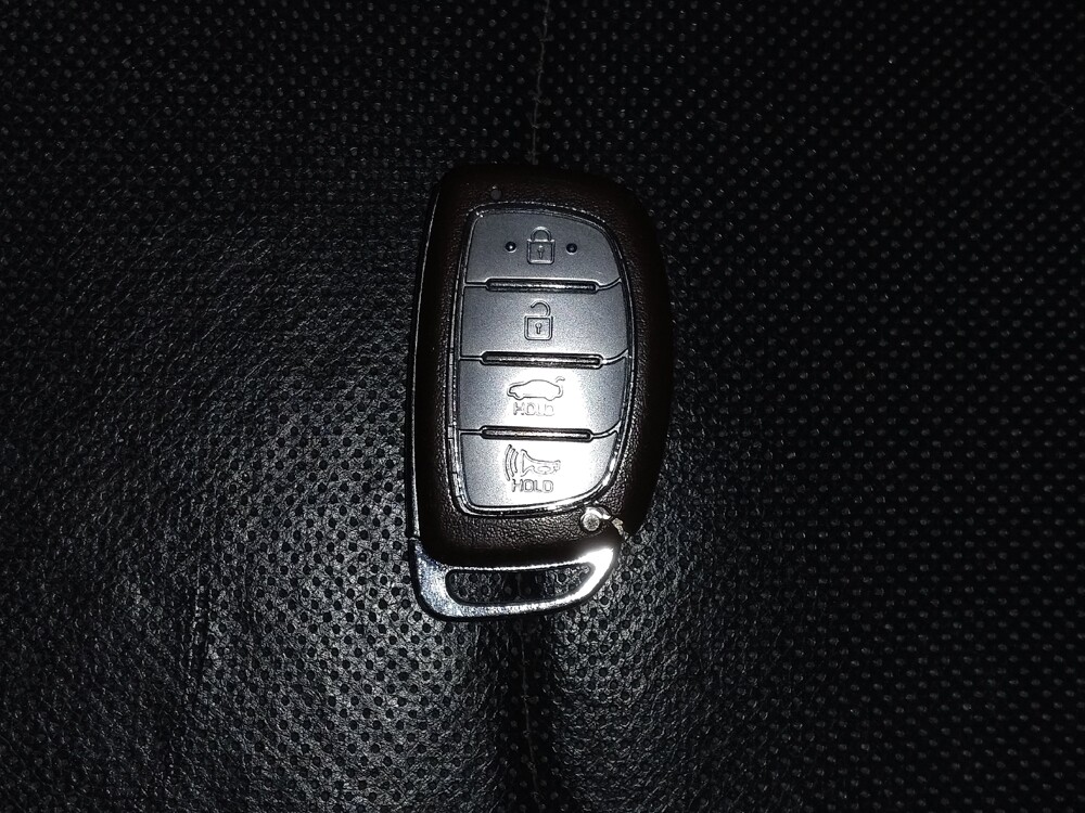 2018 Hyundai Sonata in Orlando, FL 32808 - 18099856 32