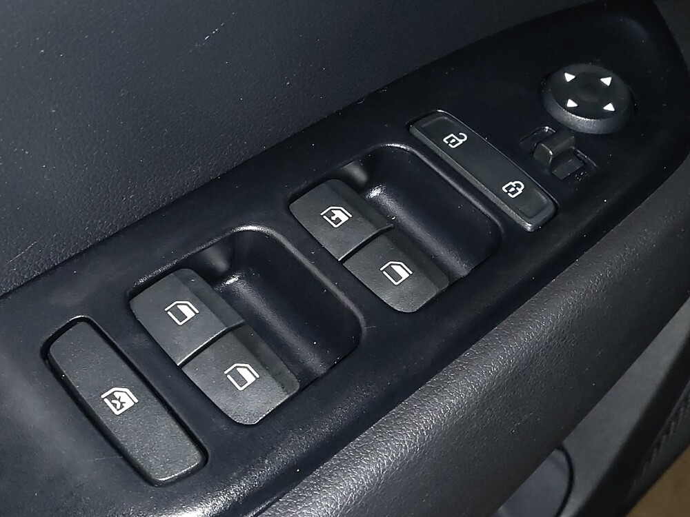 2021 Hyundai Venue in Hialeah, FL 33014 - 18099859 27