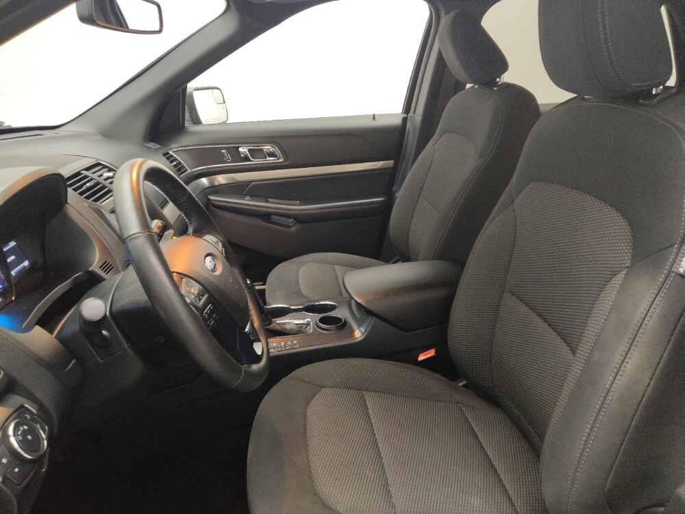 2018 Ford Explorer in Marietta, GA 30062 - 18099865 17