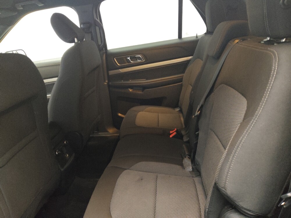 2018 Ford Explorer in Marietta, GA 30062 - 18099865 18