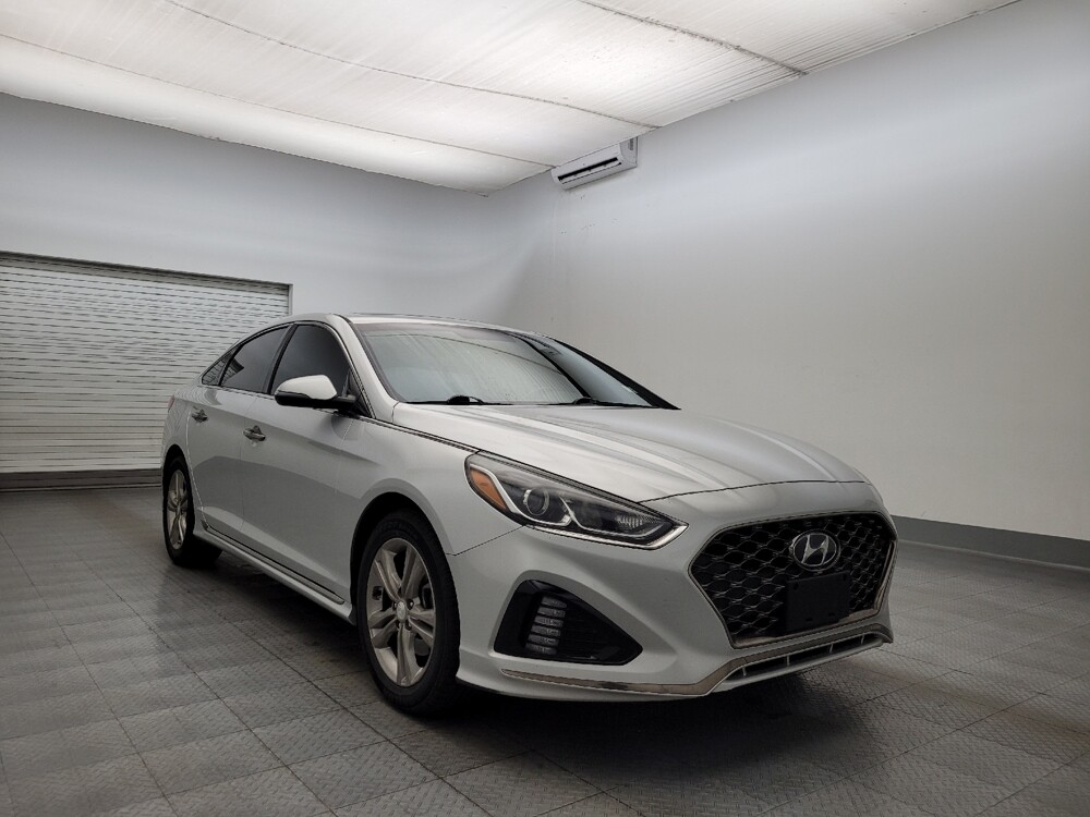 2018 Hyundai Sonata in Phoenix, AZ 85022 - 18099866 13