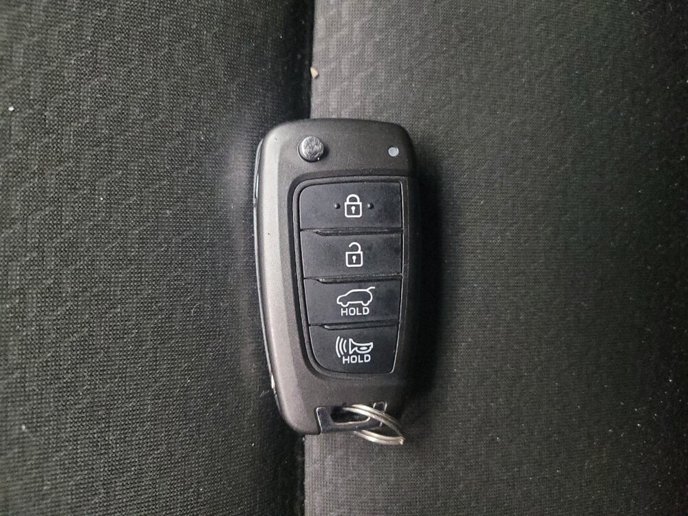 2019 Hyundai Elantra in Memphis, TN 38128 - 18099867 32