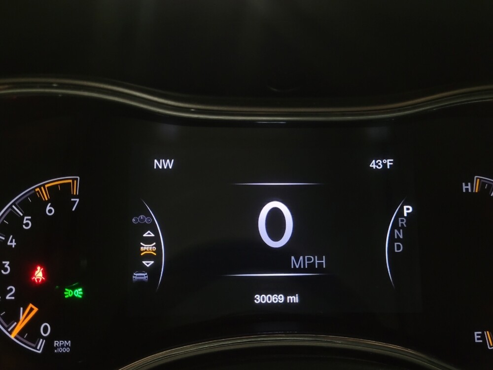 2020 Jeep Grand Cherokee in Pittsburgh, PA 15236 - 18099870 23