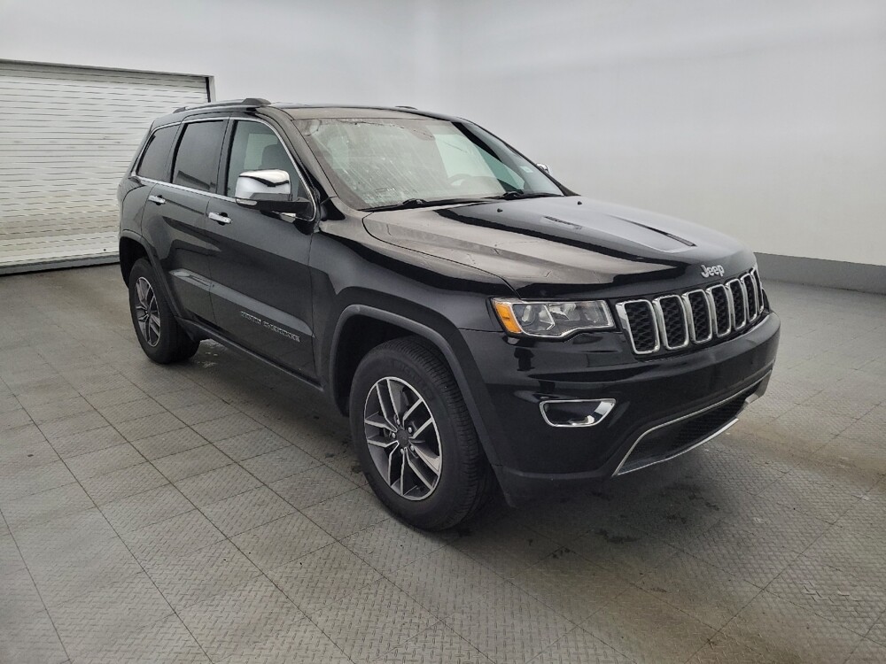 2020 Jeep Grand Cherokee in Pittsburgh, PA 15236 - 18099870 13