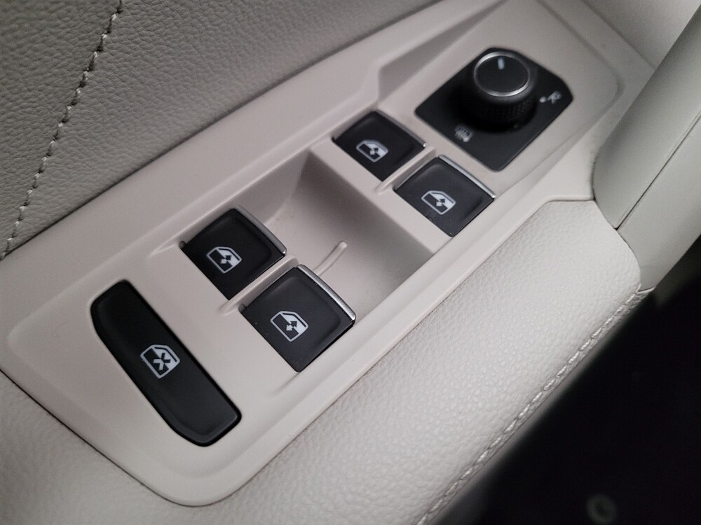 2022 Volkswagen Tiguan in Bakersfield, CA 93309 - 18099871 27