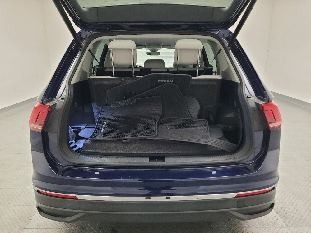2022 Volkswagen Tiguan in Bakersfield, CA 93309 - 18099871 29