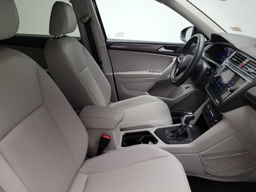 2022 Volkswagen Tiguan in Bakersfield, CA 93309 - 18099871 21