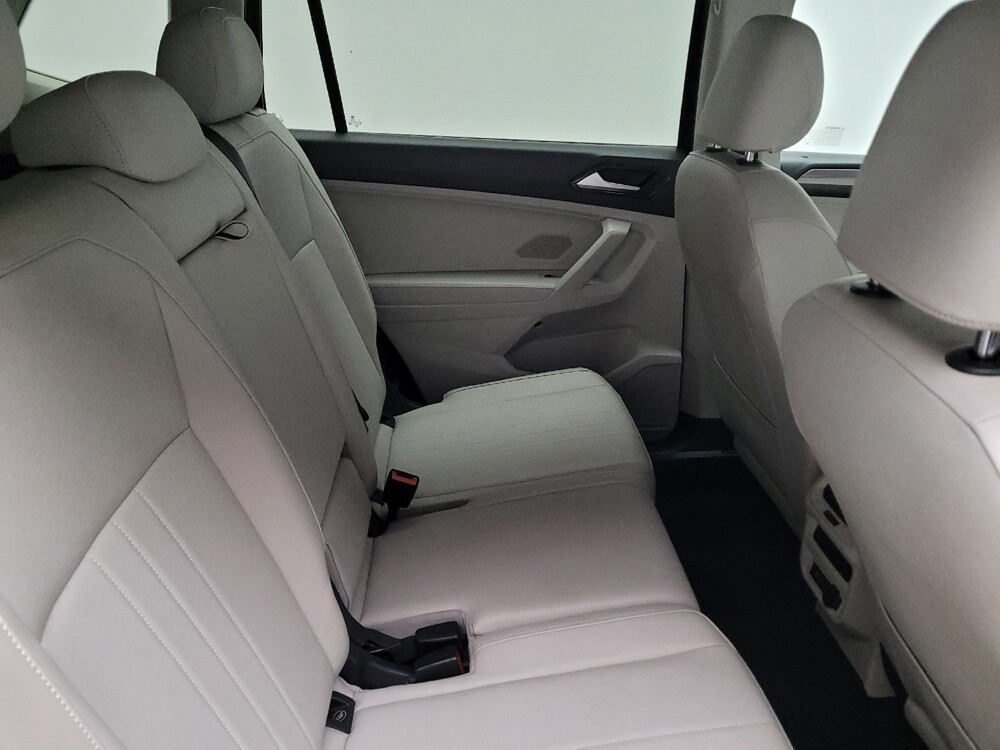 2022 Volkswagen Tiguan in Bakersfield, CA 93309 - 18099871 19
